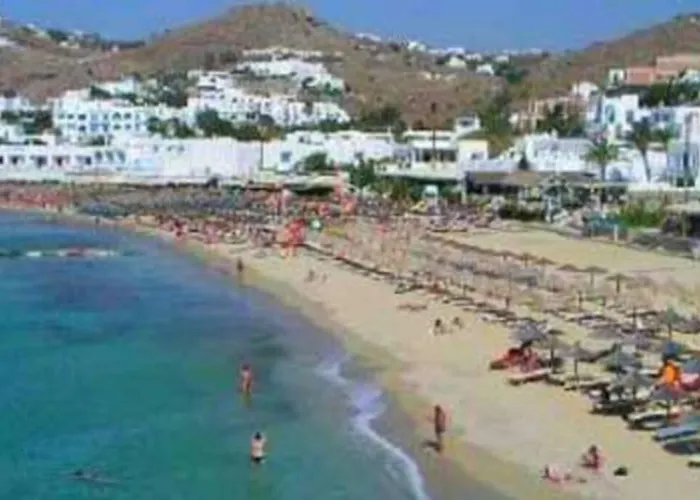 Agge Mykonο بلاتيس يالوس